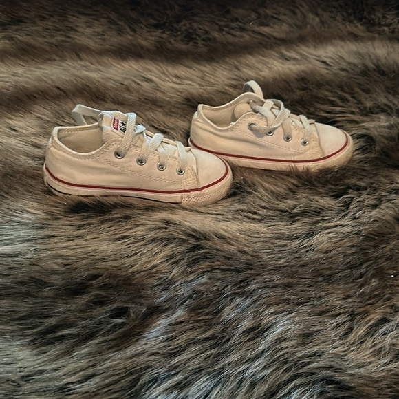 Converse all star girls size 8 low top white - Picture 3 of 5